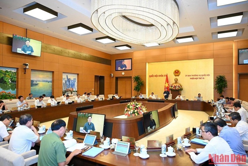 Khai mạc Phiên họp thứ 15 của Ủy ban Thường vụ Quốc hội